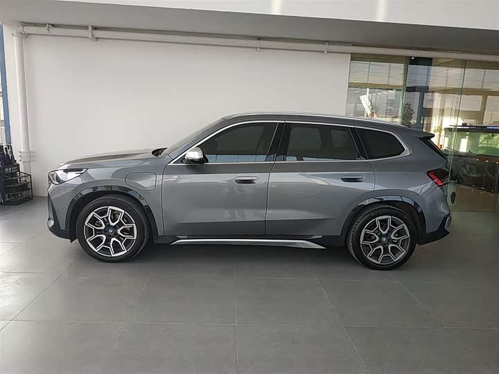 Фото 5 - BMW iX1