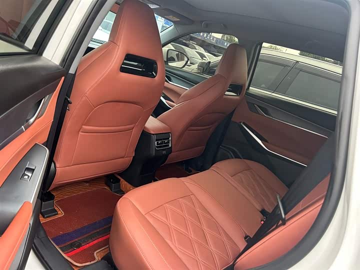 Фото 20 - Changan CS75 Plus