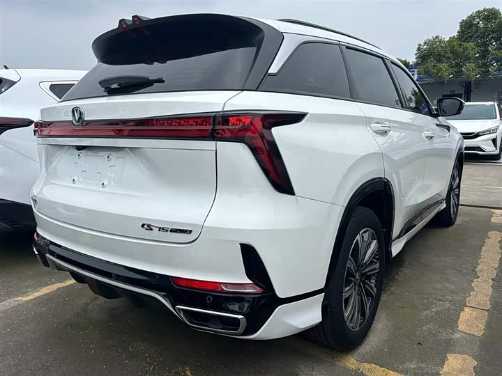 Фото 30 - Changan CS75 Plus