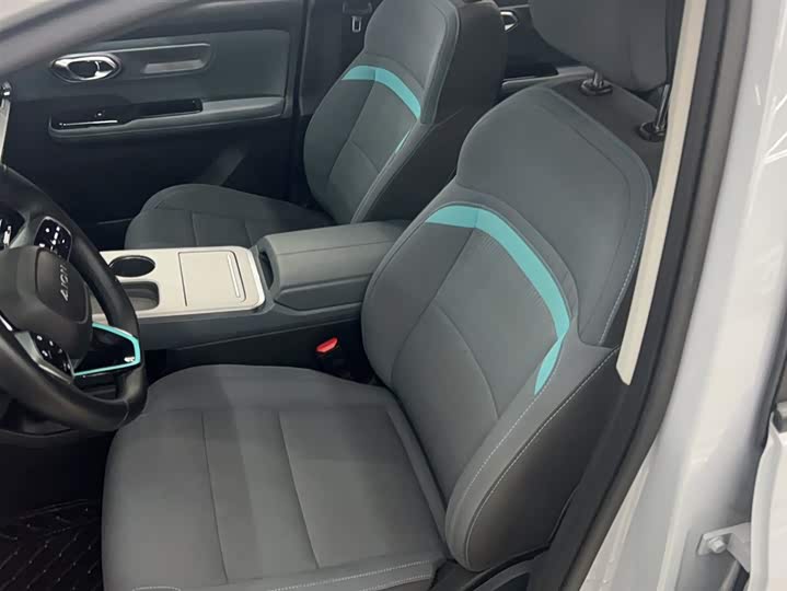 Фото 13 - GAC Aion Y