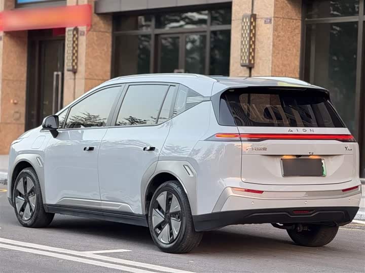 Фото 14 - GAC Aion Y