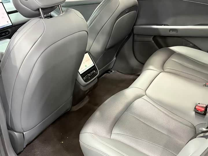 Фото 5 - XPeng F57