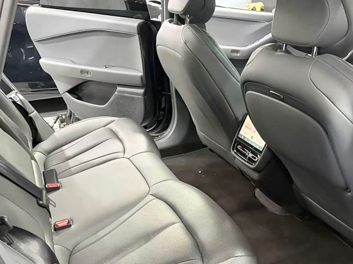 Фото 6 - XPeng F57