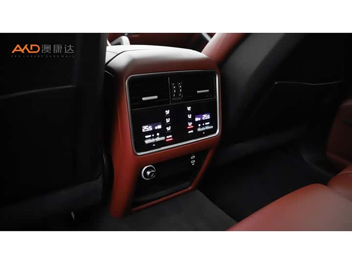 Фото 9 - Porsche Cayenne