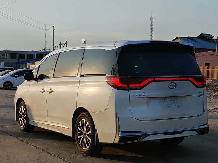 Фото 7 - GAC Trumpchi M8