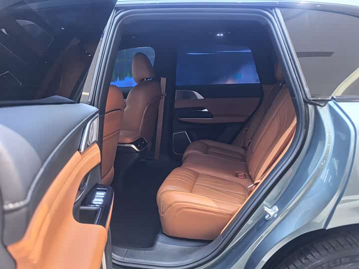 Фото 13 - XPeng G9