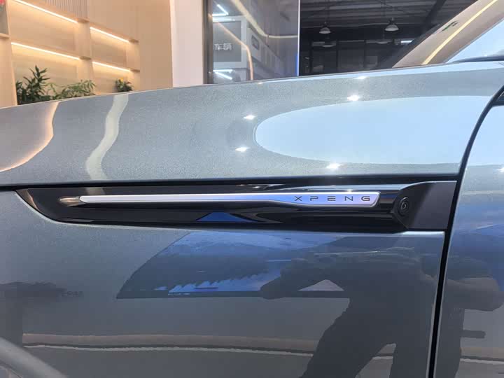 Фото 23 - XPeng G9