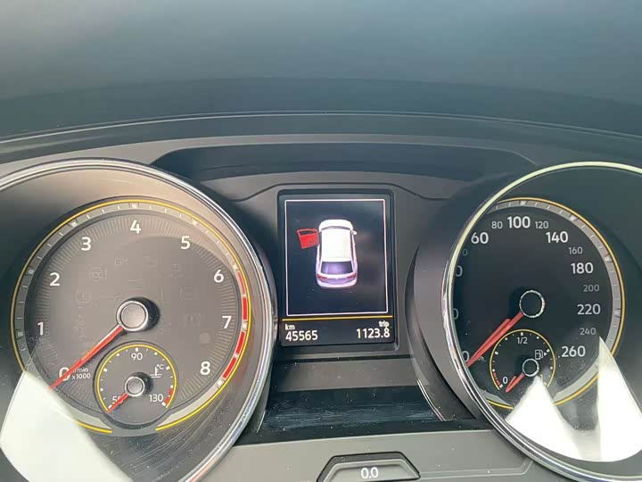 Фото 5 - Volkswagen Tiguan L Pro