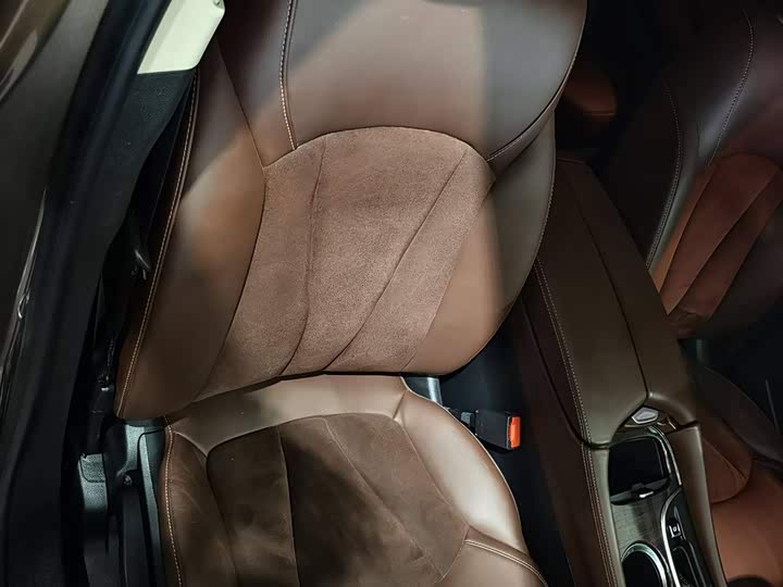 Фото 11 - Chery Tiggo 8