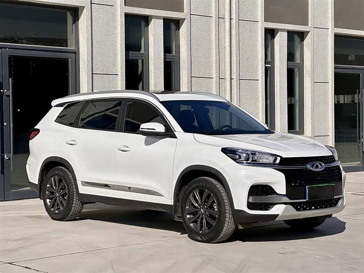 Фото 8 - Chery Tiggo 8