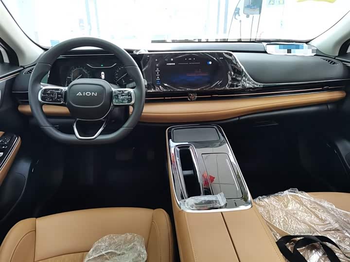 Фото 10 - GAC Aion S Plus