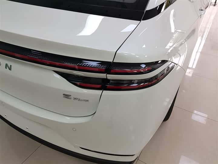 Фото 8 - GAC Aion S Plus