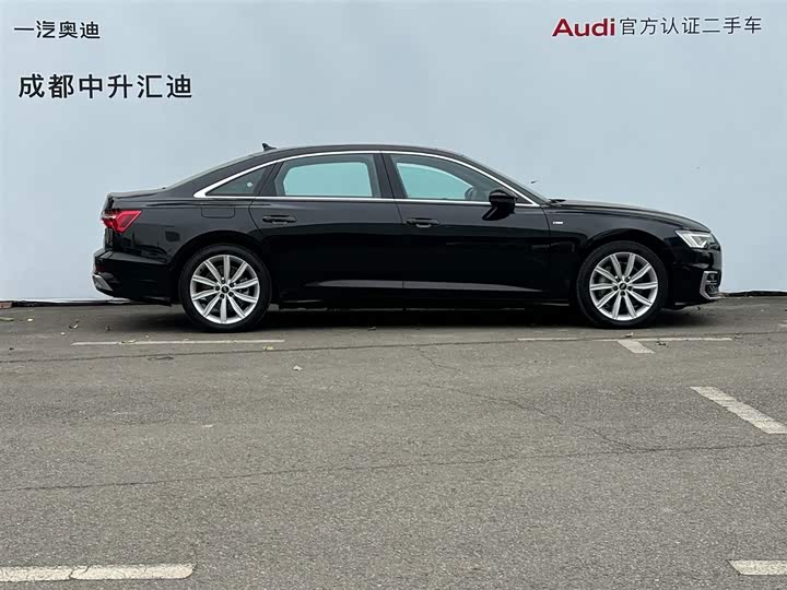 Фото 3 - Audi A6L