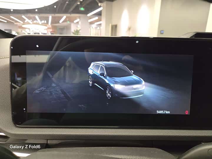 Фото 12 - Ford Equator Sport Hybrid