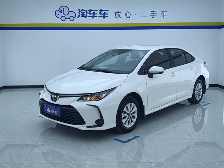 Фото 1 - Toyota Corolla