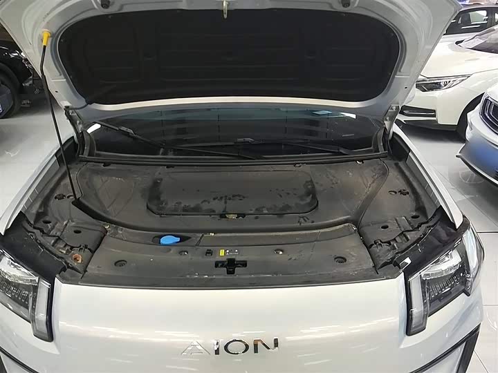Фото 11 - GAC Aion V