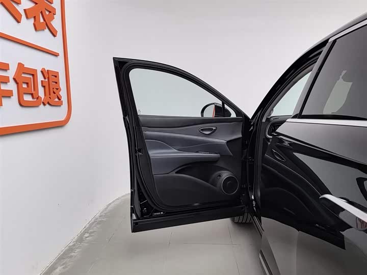 Фото 8 - BYD Sea Lion 07 DM-i Hybrid