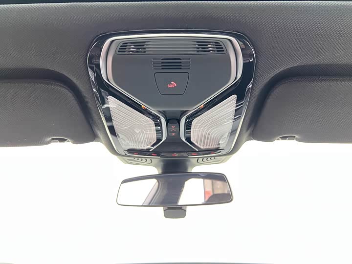 Фото 31 - BMW 7 Series