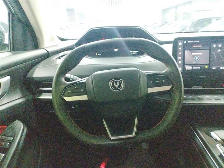 Фото 11 - Changan CS55 Plus