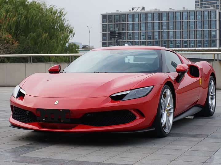 Фото 1 - Ferrari 296