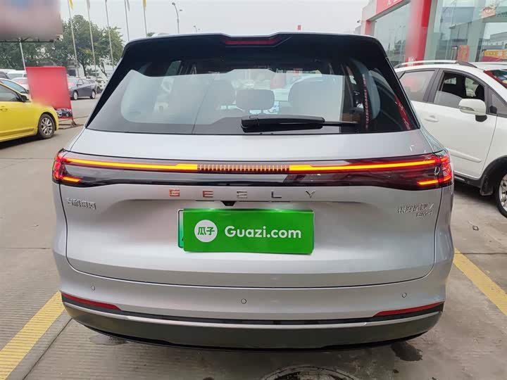 Фото 6 - Geely Galaxy Starship 7