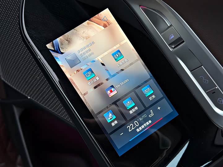 Фото 12 - BMW 7 Series