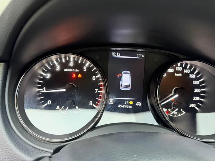 Фото 14 - Nissan X-Trail