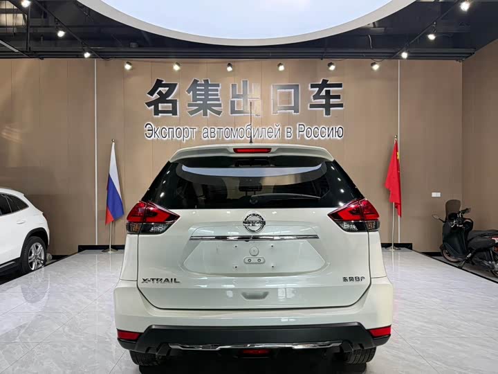 Фото 5 - Nissan X-Trail