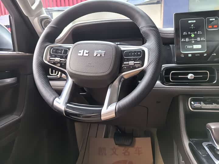 Фото 9 - BAIC Beijing BJ60