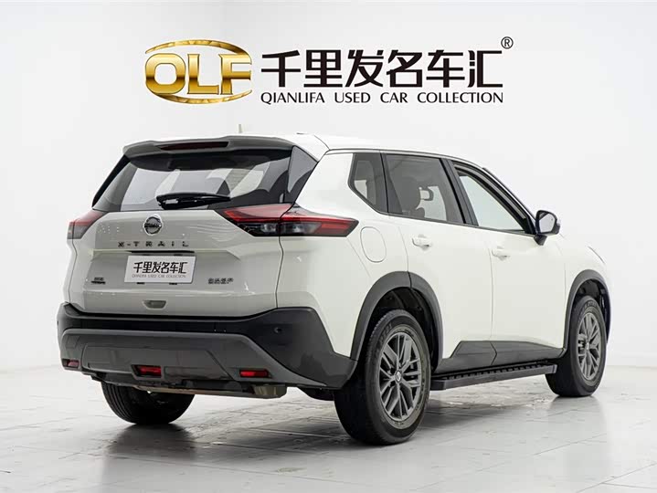 Фото 26 - Nissan X-Trail