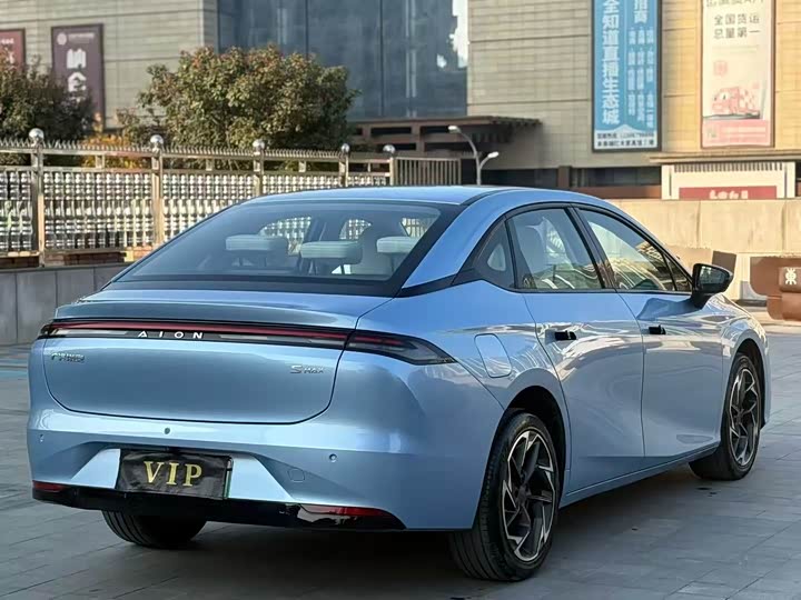 Фото 4 - GAC Aion S Max