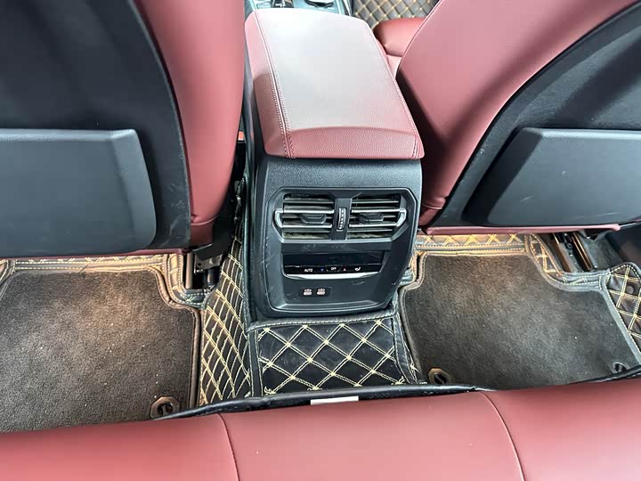 Фото 13 - BMW 3 Series