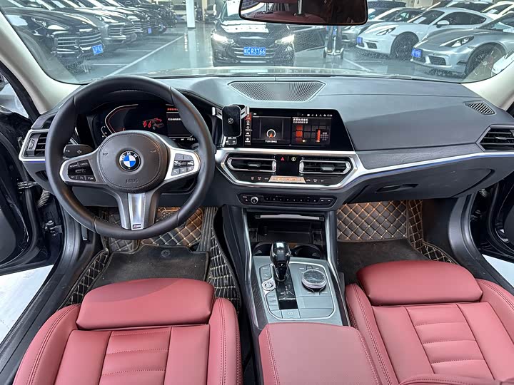 Фото 6 - BMW 3 Series