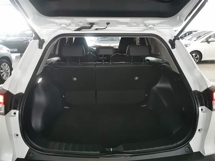 Фото 9 - Toyota Corolla Cross