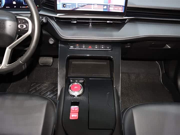 Фото 14 - Haval H6