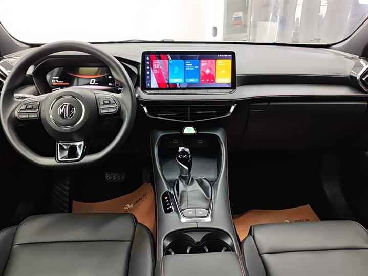 Фото 12 - MG Motor 5