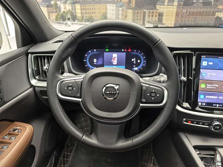 Фото 5 - Volvo S60