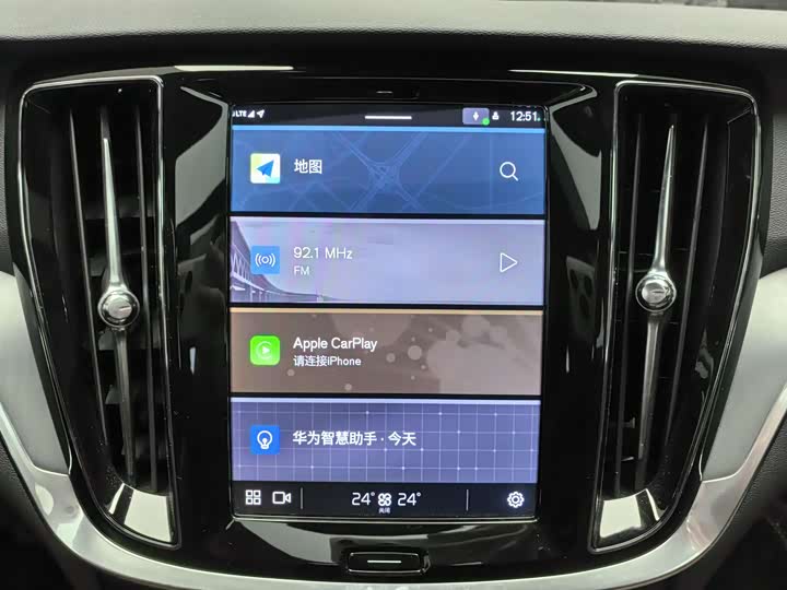 Фото 8 - Volvo S60