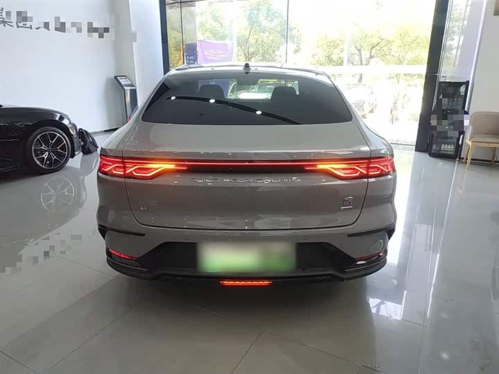 Фото 6 - BYD Han