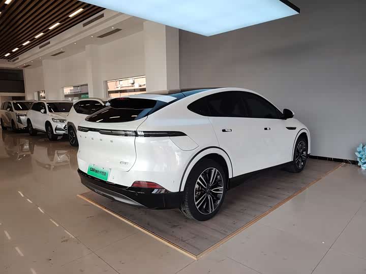 Фото 3 - XPeng G6