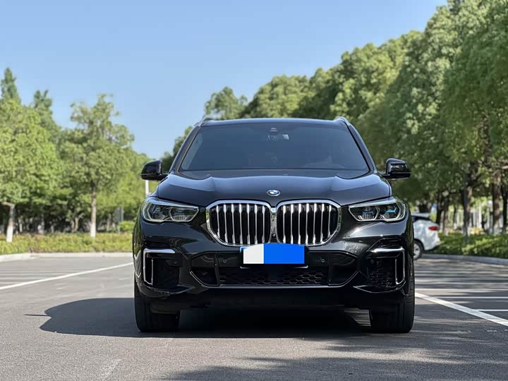 Фото 2 - BMW X5
