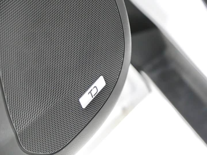 Фото 14 - Chevrolet Seeker