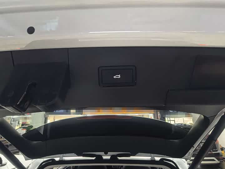 Фото 9 - Volkswagen Tayron