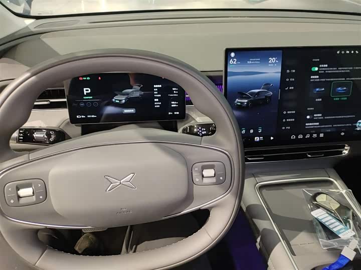 Фото 10 - XPeng G6