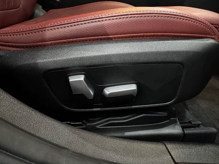 Фото 20 - BMW 3 Series