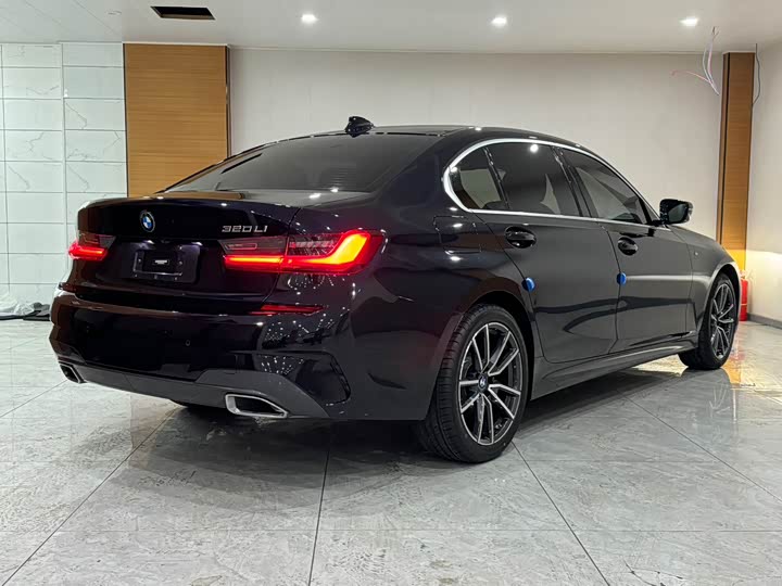 Фото 4 - BMW 3 Series