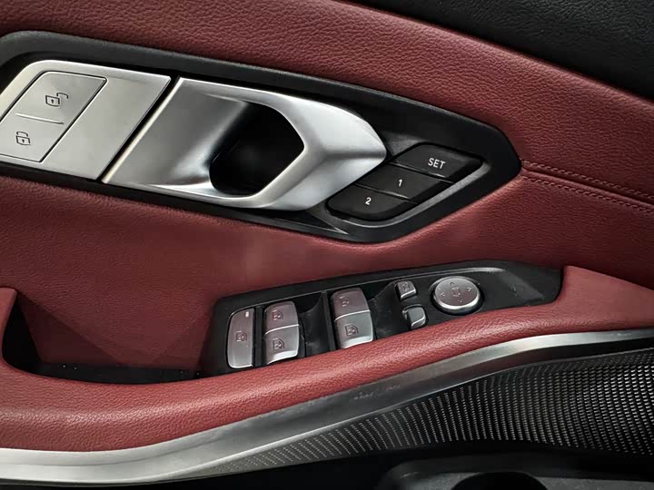 Фото 8 - BMW 3 Series