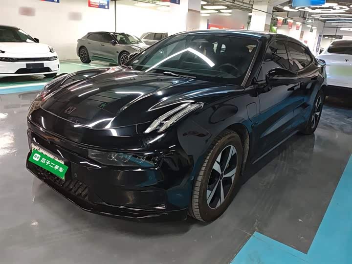 Фото 1 - Zeekr 001