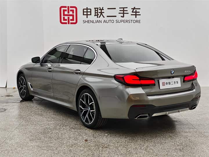 Фото 2 - BMW 5 Series