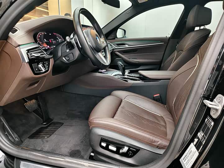 Фото 7 - BMW 5 Series